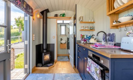 1 Bed in Lynton 6