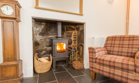 2 Bed in Strath 8