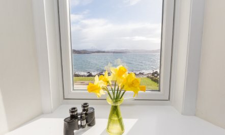 2 Bed in Strath 6
