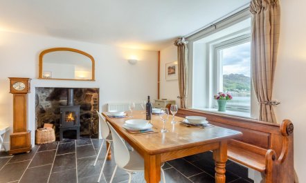 2 Bed in Strath 1