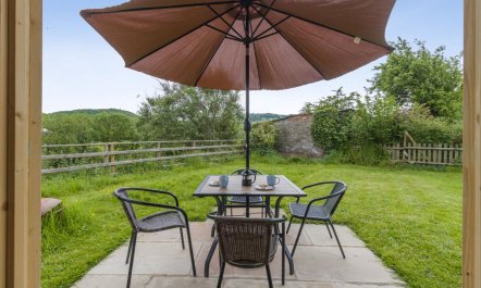 2 Bed in Hay-on-Wye 3