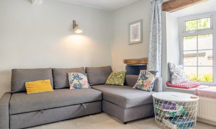 1 Bed in Castleton 1