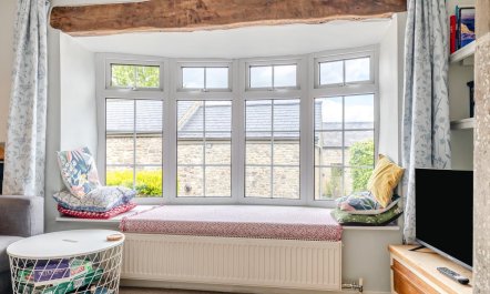 1 Bed in Castleton 2