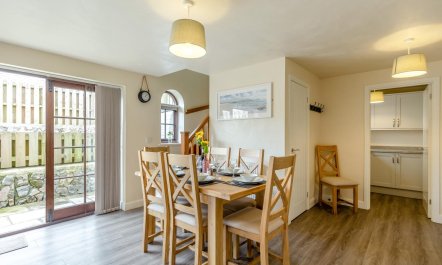 4 Bed in Lanreath 8