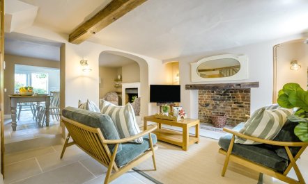 3 Bed in Newnham