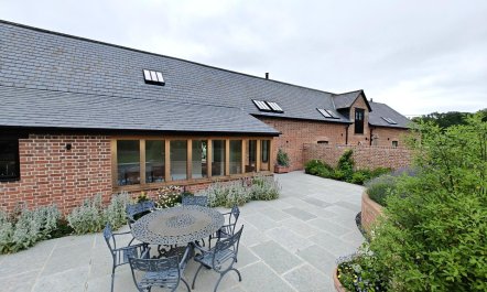 3 Bed in Sedgehill