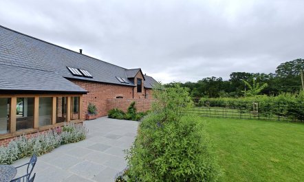 3 Bed in Sedgehill 7