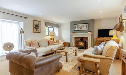 3 Bed in Sedgehill 7