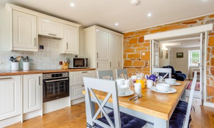 3 Bed in Dornoch 1