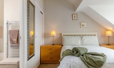 2 Bed in Weymouth 7