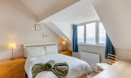 2 Bed in Weymouth 6