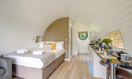 1 Bed in Runham 3