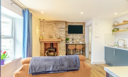 2 Bed in Lynton 3
