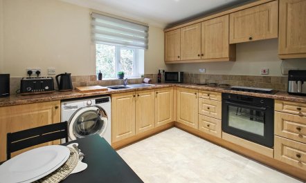 1 Bed in Winterborne Zelston 4