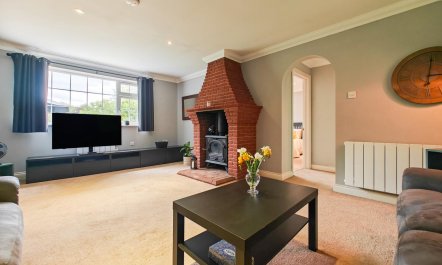 1 Bed in Winterborne Zelston 2