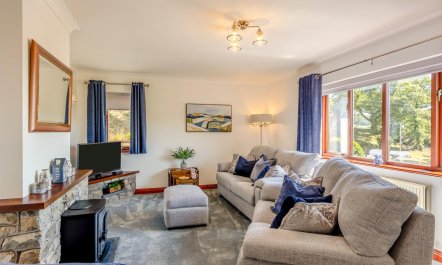 3 Bed in Tywyn 3