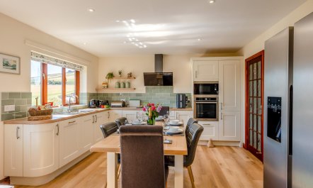3 Bed in Tywyn 6