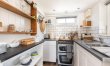 1 Bed in South Milton 8