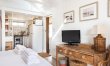 1 Bed in South Milton 5