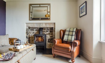 4 Bed in Ardvasar 8