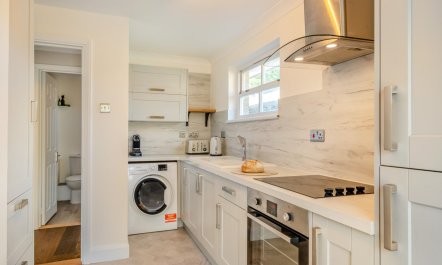 2 Bed in Newport 3
