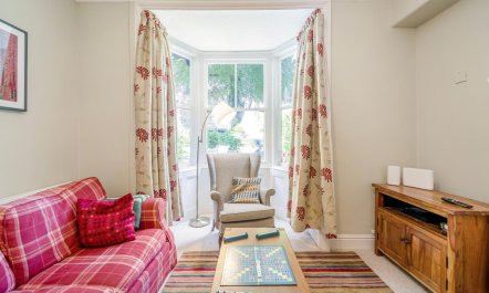 3 Bed in Windermere 1
