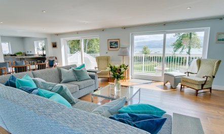 5 Bed in Beaumaris 5