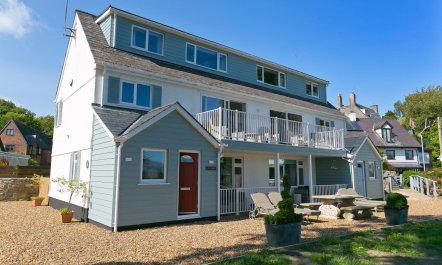 5 Bed in Beaumaris 1