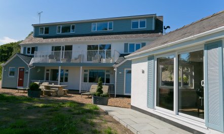 5 Bed in Beaumaris 2