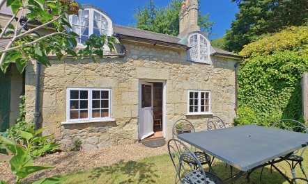 2 Bed in St. Lawrence