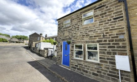 2 Bed in East Morton 7