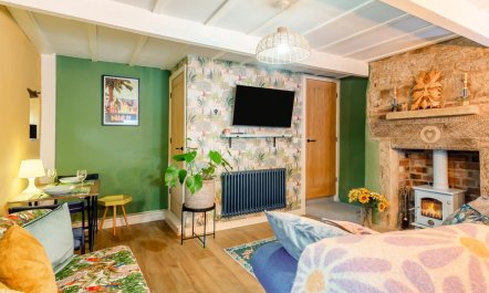 2 Bed in East Morton