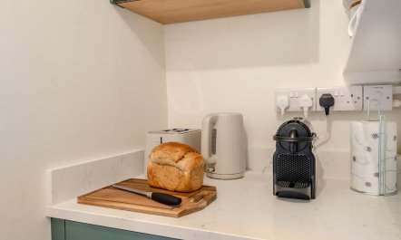 1 Bed in Exton 7