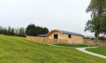 2 Bed in Adgestone