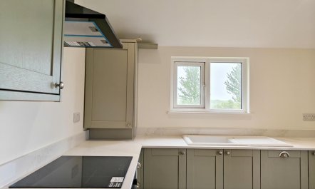 2 Bed in Adgestone 8