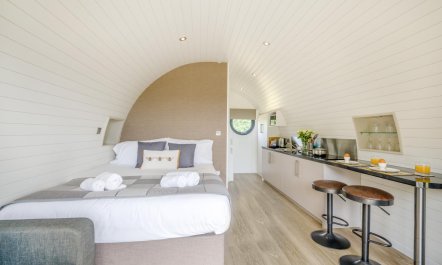 1 Bed in Runham 8