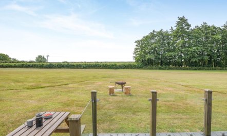 1 Bed in Runham 1