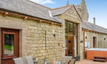 3 Bed in Heads Nook 3