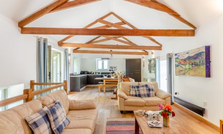 2 Bed in Cotmore 2