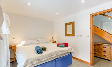 2 Bed in Cotmore 9