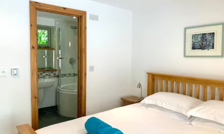 2 Bed in Cotmore 3