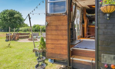 1 Bed in Elsing 4