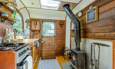 1 Bed in Elsing 5