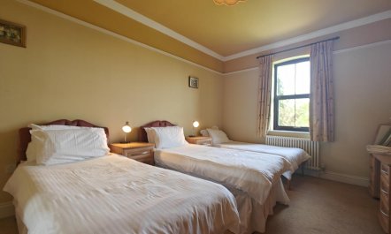 2 Bed in Godshill 6