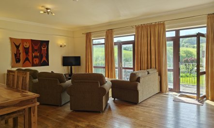 2 Bed in Godshill 3
