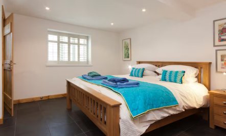 2 Bed in Cotmore 6