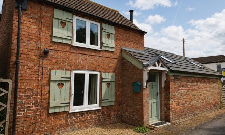 2 Bed in Partney