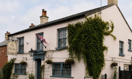 5 Bed in Hundleby