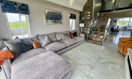 3 Bed in Bryngwran 2