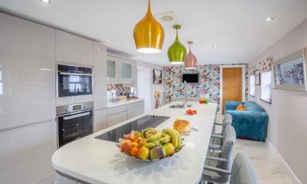 3 Bed in Bryngwran 9
